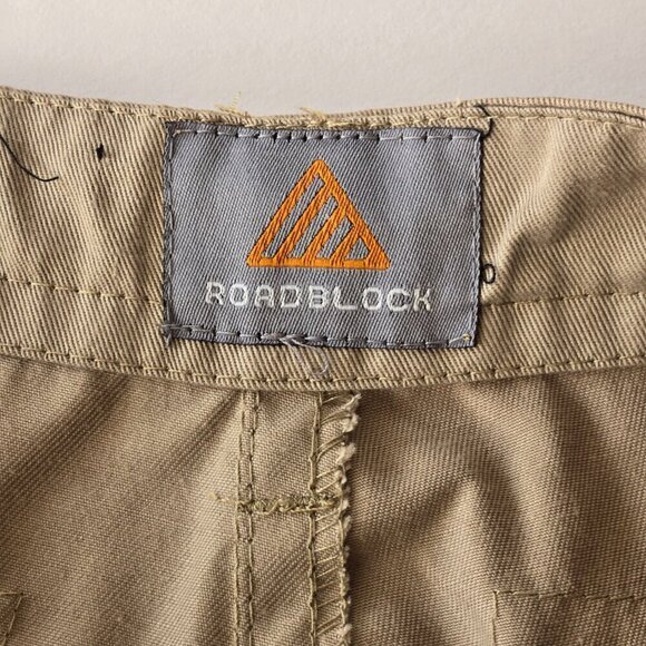 Roadblock Men's Khaki Cargo Multi-Pocket Shorts Size 32 - Picture 14 of 15